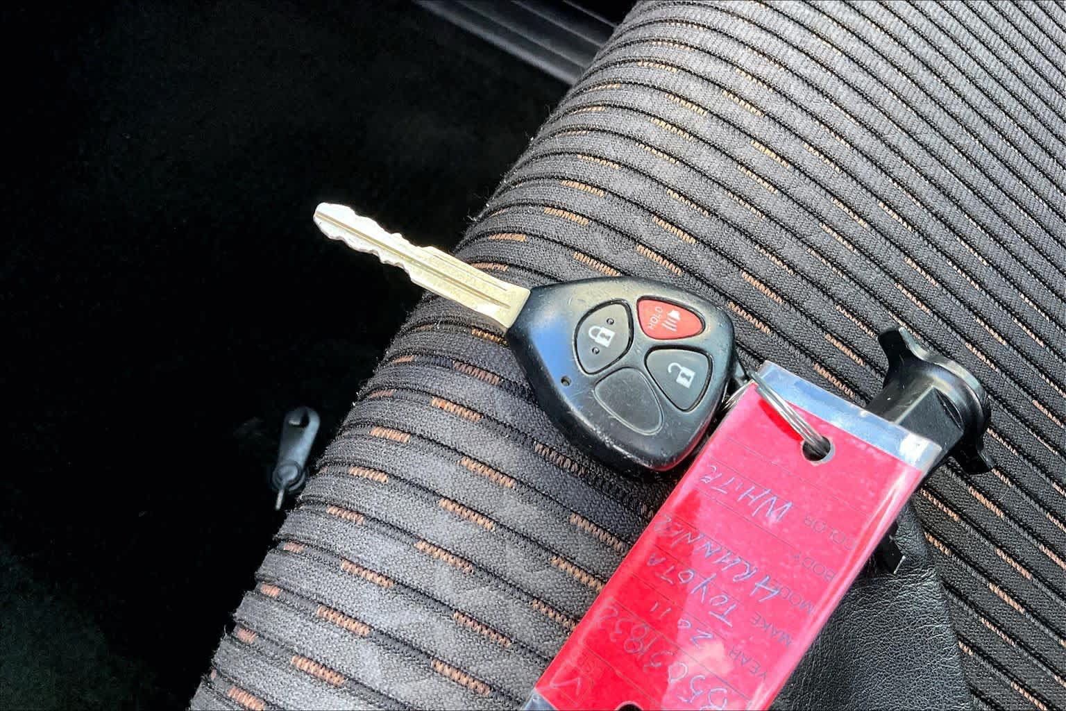 Used 2011 Toyota 4Runner SR5 RWD image 13