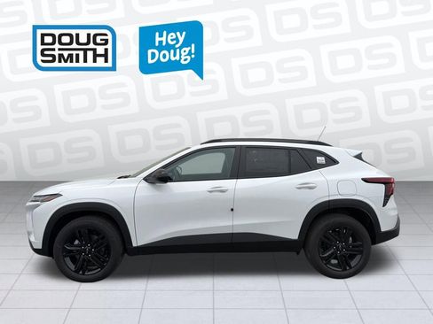 New 2026 Chevrolet Trax ACTIV w/ Driver Confidence Package image 3