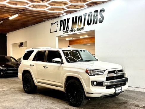 Used 2019 Toyota 4Runner Limited image 1