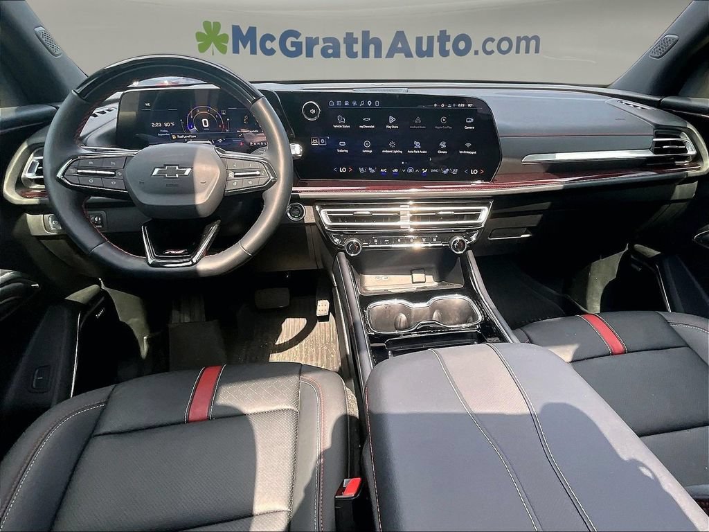 Used 2026 Chevrolet Traverse RS w/ LPO, Floor Liner Package AWD/4WD image 9