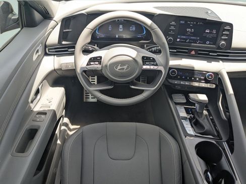 New 2026 Hyundai Elantra SEL Sport Premium FWD image 31