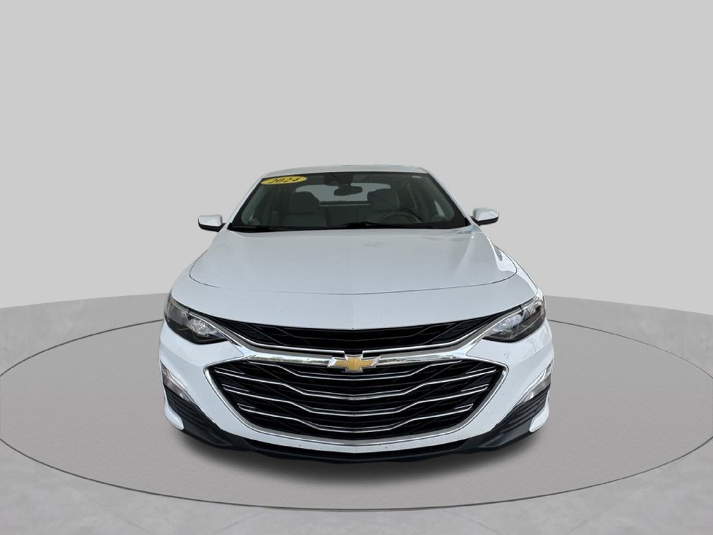 Used 2024 Chevrolet Malibu LS FWD image 3