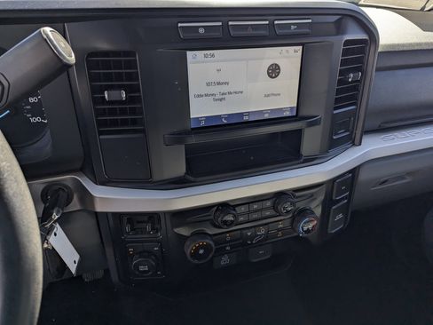 Certified 2024 Ford F250 XLT image 12