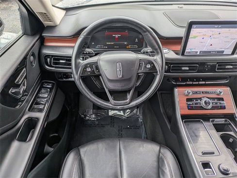 Used 2023 Lincoln Aviator Reserve image 13