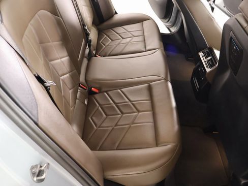 Used 2024 BMW i5 M60 w/ Premium Package image 16