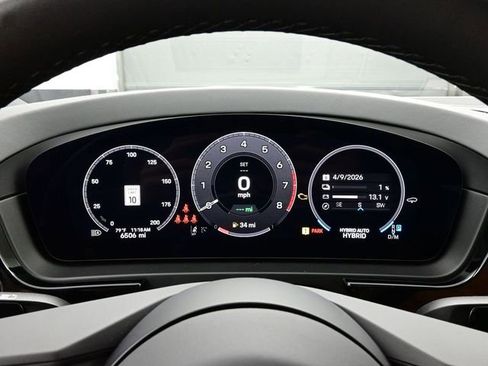 Certified 2025 Porsche Cayenne S AWD/4WD image 9