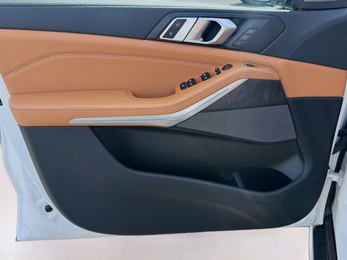 Used 2023 BMW X5 sDrive40i w/ Premium Package image 22