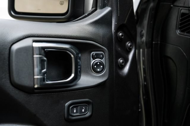 Used 2025 Jeep Gladiator Sport AWD/4WD image 75