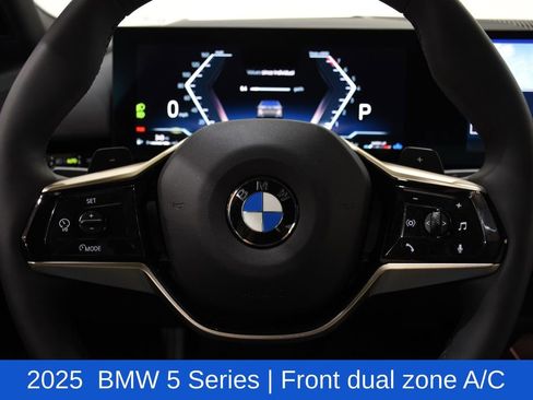 Used 2025 BMW 530i xDrive w/ Premium Package AWD/4WD image 11