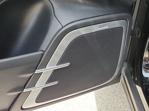 Certified 2014 Porsche Cayenne Turbo S AWD/4WD image 27
