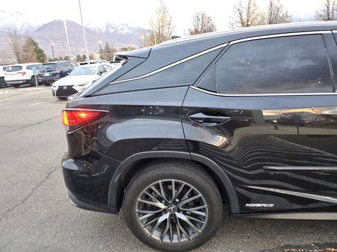 Used 2022 Lexus RX 450h F Sport image 8