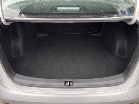 Used 2024 Toyota Corolla LE image 32