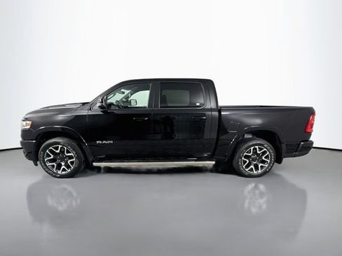 Used 2025 RAM 1500 Laramie w/ Sport Appearance Package AWD/4WD image 4