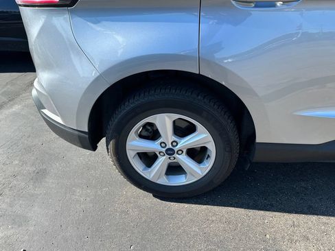 Used 2021 Ford Edge SE AWD/4WD image 4