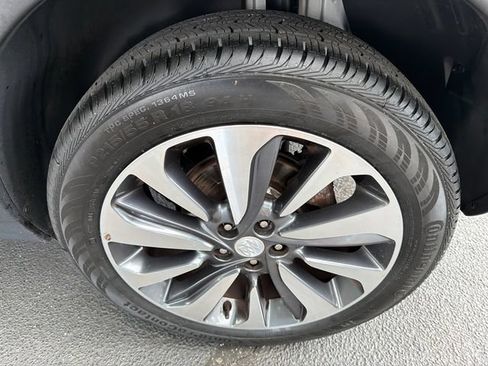 Used 2022 Buick Encore Preferred w/ Safety Package FWD image 19