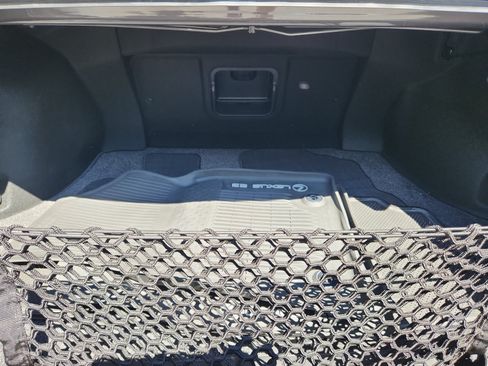 Used 2024 Lexus ES 350 w/ Premium Package FWD image 32