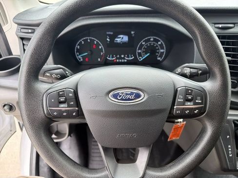 Used 2025 Ford Transit 250 Low Roof w/ Exterior Upgrade Package RWD image 16