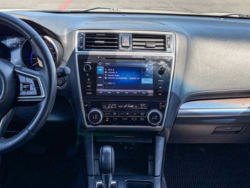 Used 2019 Subaru Outback 3.6R Limited w/ Popular Package #2 AWD/4WD image 12