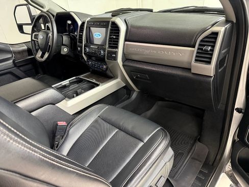 Used 2020 Ford F250 Lariat AWD/4WD image 25