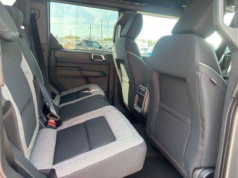 Certified 2025 Ford Bronco Big Bend AWD/4WD image 16