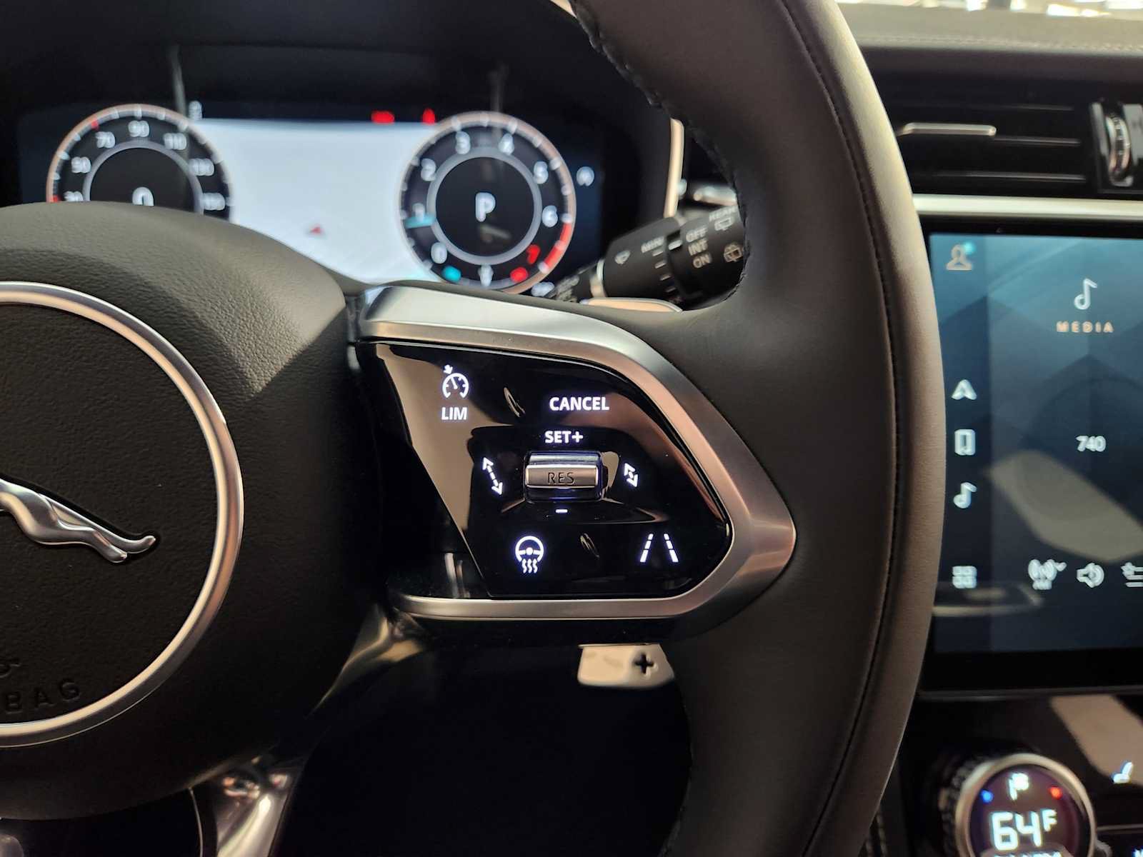 New 2026 Jaguar F-PACE R-Dynamic S AWD/4WD image 29
