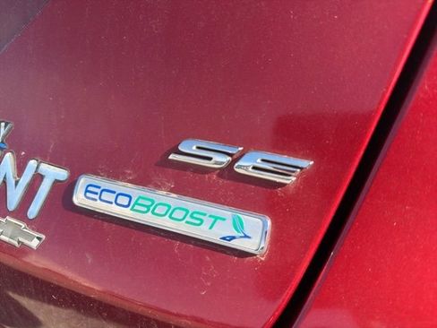 Used 2016 Ford Fusion SE w/ Equipment Group 201A FWD image 11