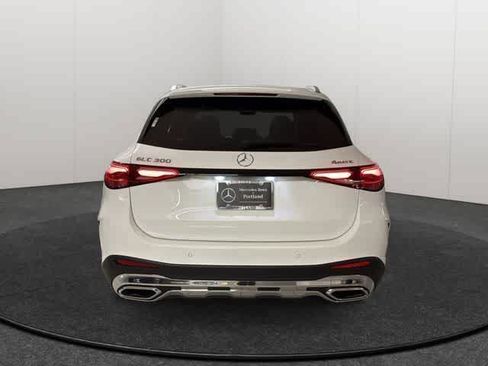 Certified 2026 Mercedes-Benz GLC 300 4MATIC image 6