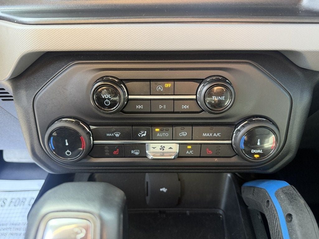 Used 2022 Ford Bronco Black Diamond AWD/4WD image 24