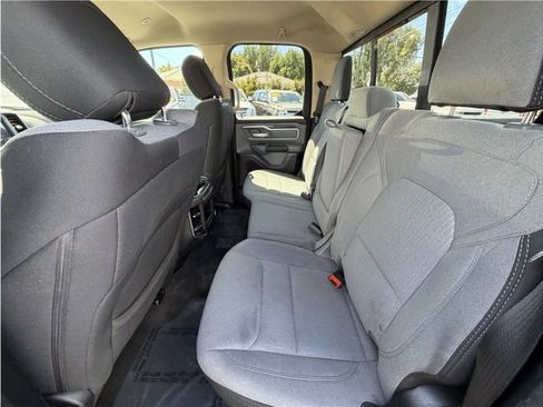 Used 2019 RAM 1500 Big Horn RWD image 23