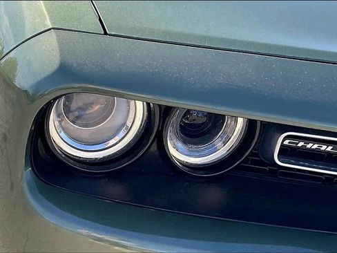 Used 2018 Dodge Challenger SXT RWD image 26