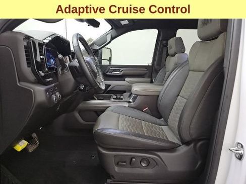 Used 2025 Chevrolet Silverado 2500 ZR2 w/ ZR2 Bison Edition AWD/4WD image 10