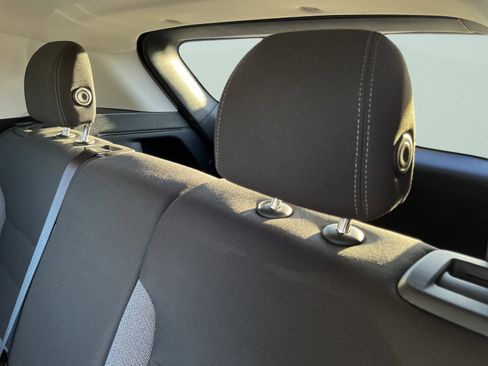 Used 2025 Chevrolet TrailBlazer LT w/ Driver Confidence Package image 23