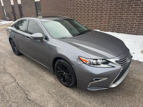 Used 2016 Lexus ES 350 w/ Accessory Package 2 image 25