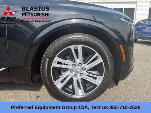 Used 2024 Cadillac Lyriq Tech AWD/4WD image 15