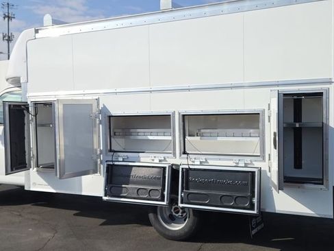 New 2026 GMC Savana 4500 w/ Power Convenience Package RWD image 12