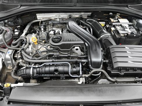 Used 2024 Volkswagen Jetta Sport FWD image 28