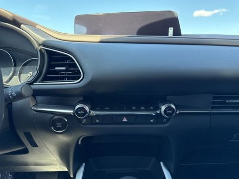 New 2025 MAZDA CX-30 2.5 Turbo w/ Premium Plus Pkg image 13