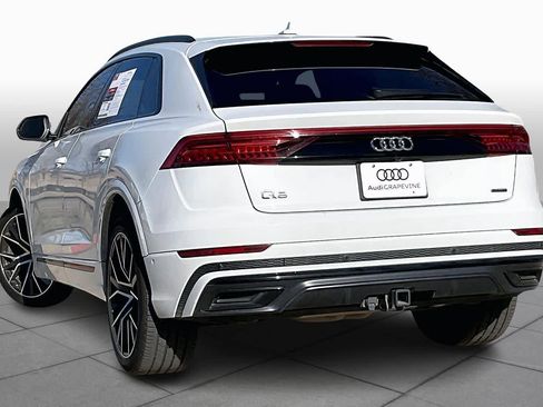 Used 2020 Audi Q8 Prestige w/ Prestige Package image 9