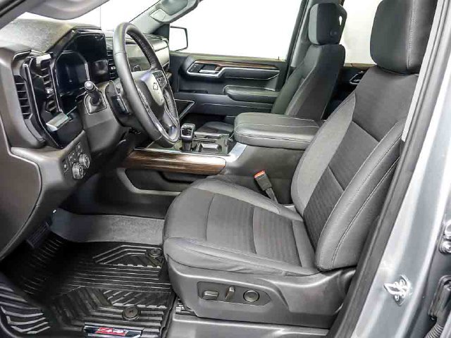 Certified 2026 Chevrolet Silverado 1500 LT AWD/4WD image 12