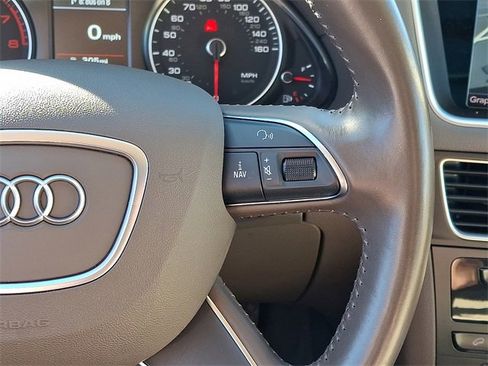 Used 2017 Audi Q5 2.0T Premium image 23