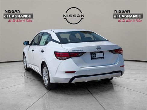New 2025 Nissan Sentra S image 7