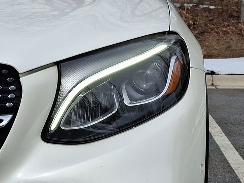 Certified 2019 Mercedes-Benz GLC 43 AMG 4MATIC Coupe image 9