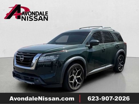 Used 2022 Nissan Pathfinder SL w/ SL Premium Package FWD image 1