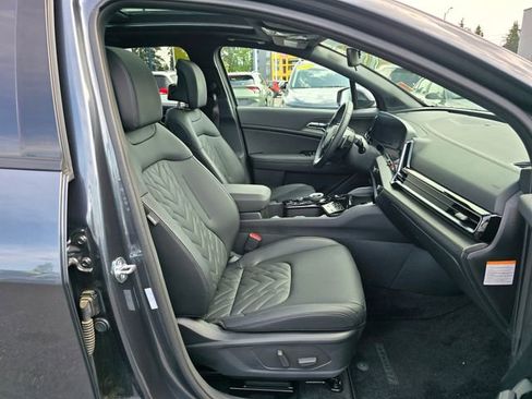 Certified 2025 Kia Sportage X-Line Prestige AWD/4WD image 13