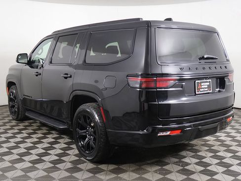 Used 2024 Jeep Wagoneer Series II AWD/4WD image 14