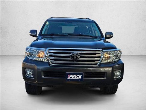 Used 2014 Toyota Land Cruiser AWD/4WD image 2