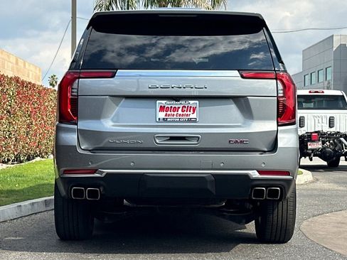 Certified 2025 GMC Yukon Denali image 5