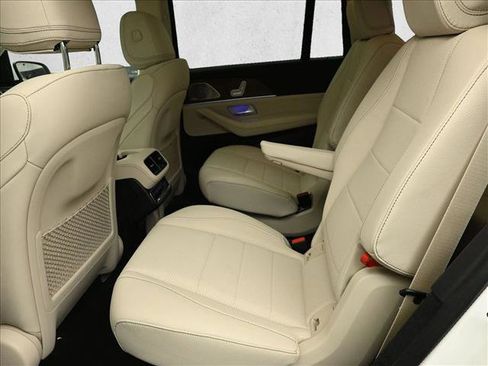 Certified 2025 Mercedes-Benz GLS 450 GLS 450 image 20