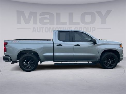 Used 2025 Chevrolet Silverado 1500 Custom w/ Turbomax Blackout Package image 2
