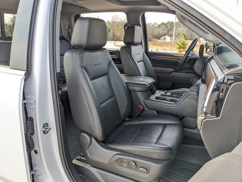 Used 2024 GMC Sierra 2500 Denali w/ Denali Reserve Package image 53